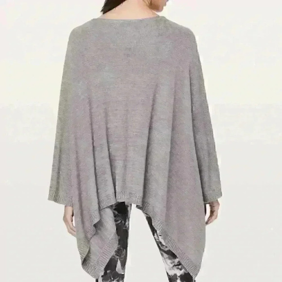 NWOT LULULEMON | Divinity Scarf in Lunar Rock / Iced Iris | One Size - Picture 2 of 8